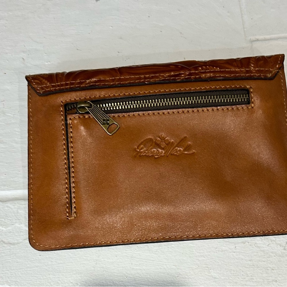 Patricia Nash Brown Embossed Leather Clutch - Picture 2 of 3